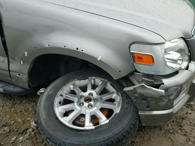 1FMEU33E48UA31741 - 2008 FORD EXPLORER S 米色 照片 9