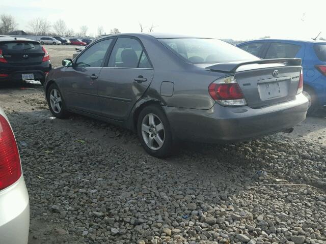 4T1BE32K16U653752 - 2006 TOYOTA CAMRY LE GRAY photo 3