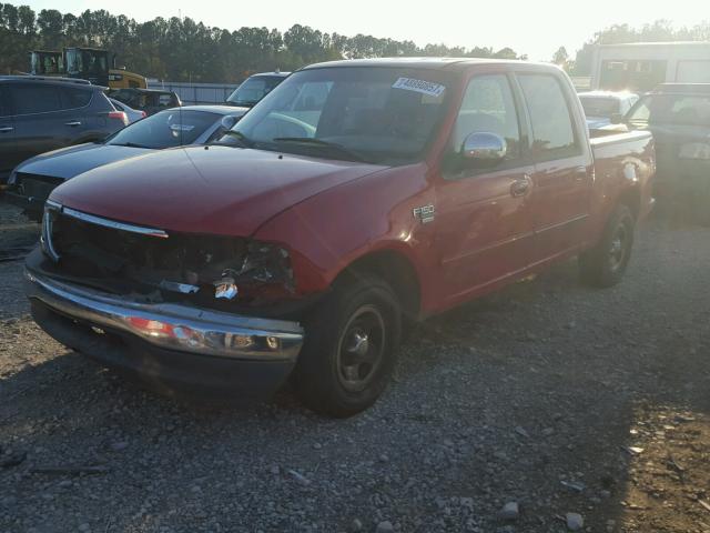 1FTRW07682KC62047 - 2002 FORD F150 SUPER RED photo 2