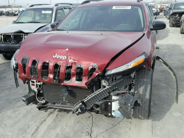 1C4PJMAB2GW175831 - 2016 JEEP CHEROKEE S RED photo 9