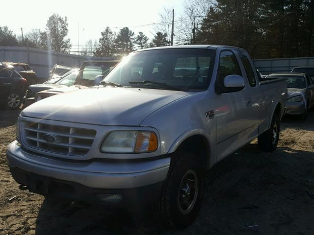 1FTRX18W22NA87133 - 2002 FORD F150 SILVER photo 2