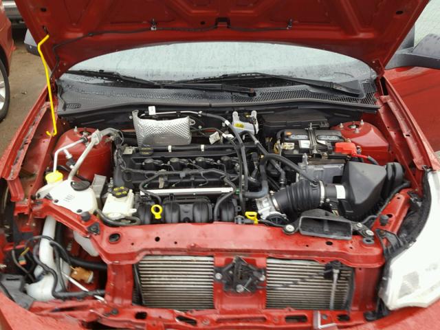 1FAHP3FN8AW111466 - 2010 FORD FOCUS SE RED photo 7