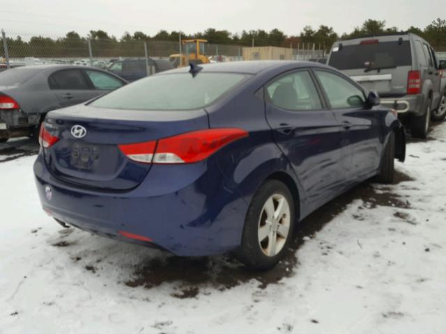 5NPDH4AE2CH110440 - 2012 HYUNDAI ELANTRA GL BLUE photo 4