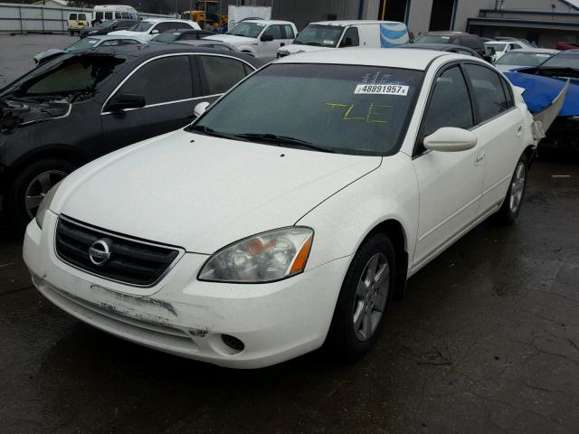 1N4AL11D42C285974 - 2002 NISSAN ALTIMA BAS WHITE photo 2