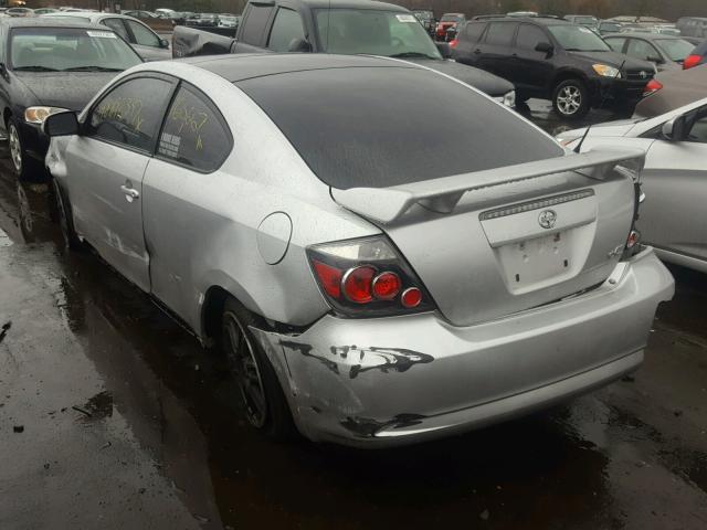 JTKDE167280235498 - 2008 TOYOTA SCION TC SILVER photo 3