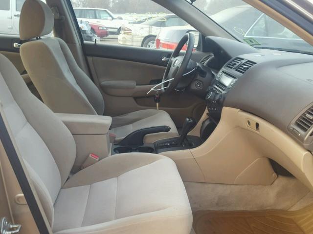 1HGCM56435A059989 - 2005 HONDA ACCORD LX GOLD photo 5