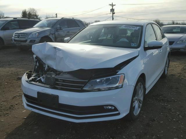 3VWL17AJ9FM314257 - 2015 VOLKSWAGEN JETTA SEL WHITE photo 2