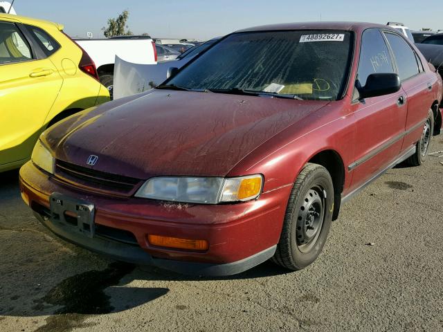 1HGCD552XRA024873 - 1994 HONDA ACCORD DX BURGUNDY photo 2