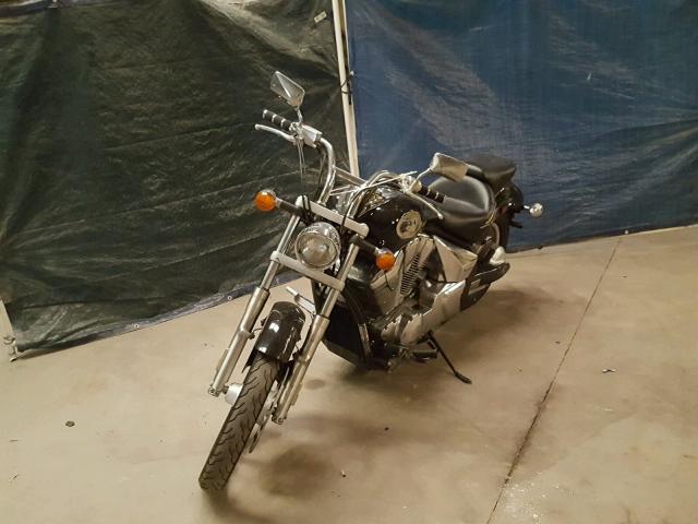 JH2SC6700AK001400 - 2010 HONDA VT1300 CS BLACK photo 2