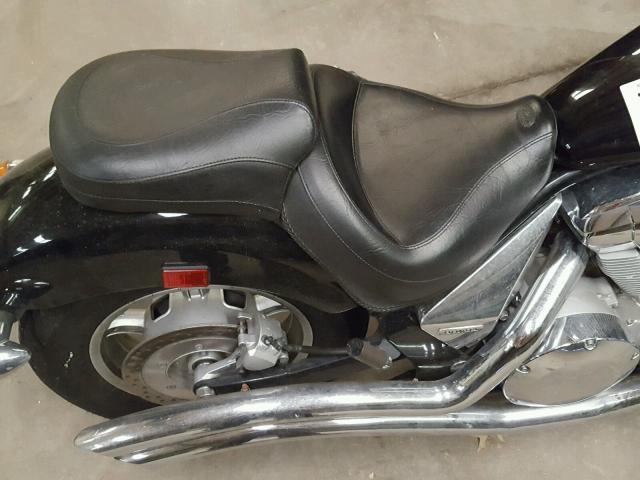 JH2SC6700AK001400 - 2010 HONDA VT1300 CS BLACK photo 6