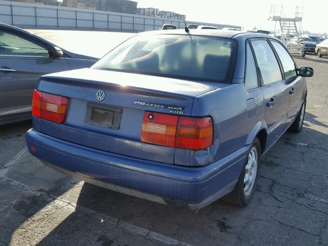 WVWEE83A0TE138901 - 1996 VOLKSWAGEN PASSAT GLX BLUE photo 4