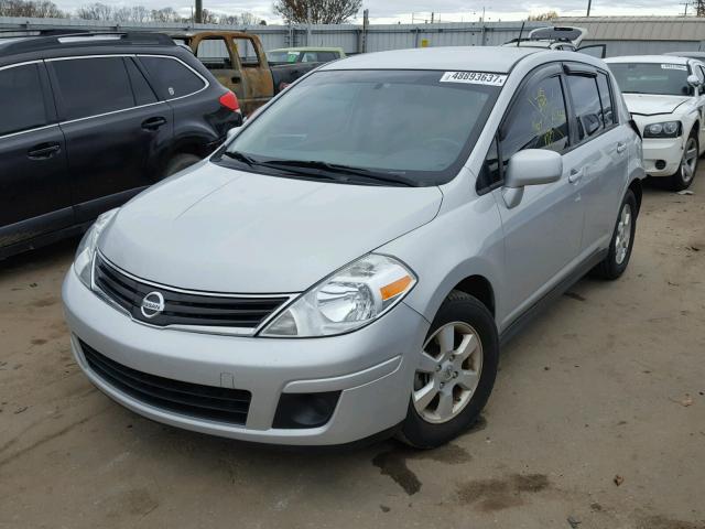 3N1BC1CP1CK290537 - 2012 NISSAN VERSA S SILVER photo 2