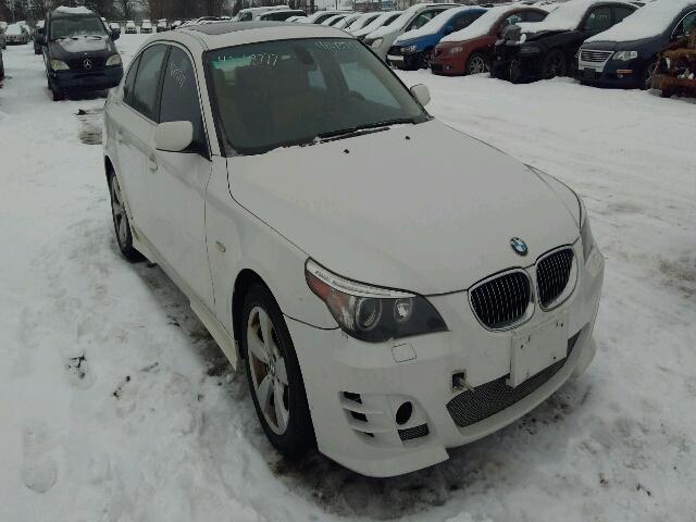 WBANF33557CS41460 - 2007 BMW 525 XI WHITE photo 1