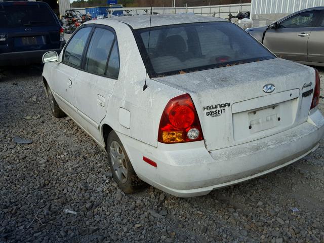 KMHCG45C84U556408 - 2004 HYUNDAI ACCENT GL WHITE photo 3