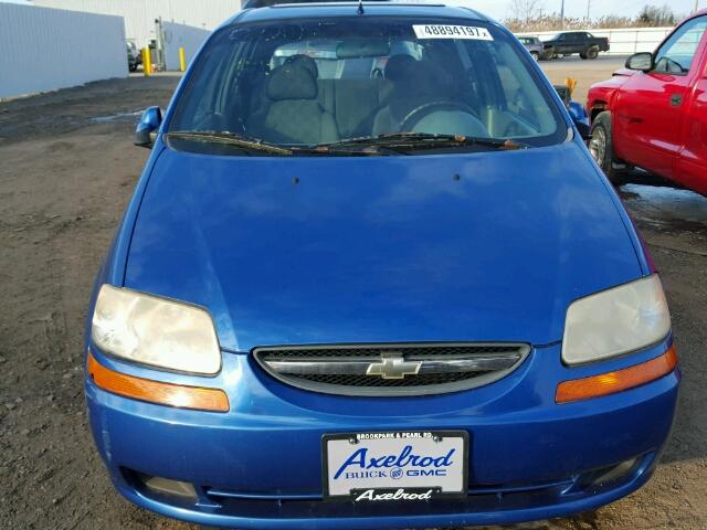 KL1TD62625B285549 - 2005 CHEVROLET AVEO BASE BLUE photo 9