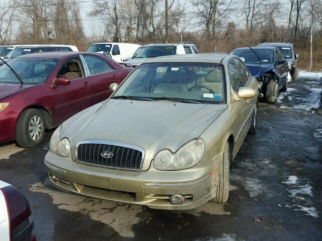 KMHWF35H84A930040 - 2004 HYUNDAI SONATA GLS TAN photo 2