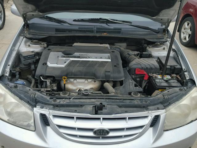 KNAFE121365224072 - 2006 KIA NEW SPECTR SILVER photo 7