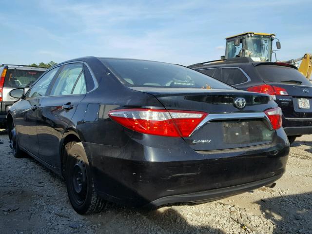 4T4BF1FK6FR482871 - 2015 TOYOTA CAMRY LE 黑色 照片 3
