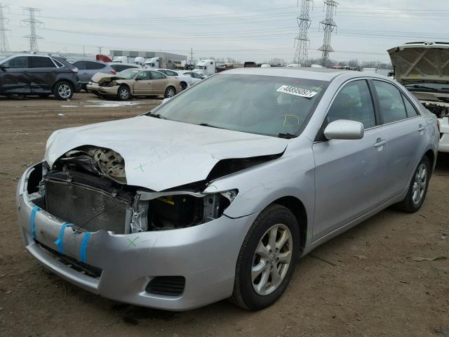 4T4BF3EK2BR133777 - 2011 TOYOTA CAMRY BASE SILVER photo 2