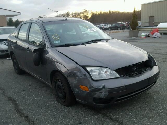 1FAFP34N46W157412 - 2006 FORD FOCUS ZX4 GRAY photo 1