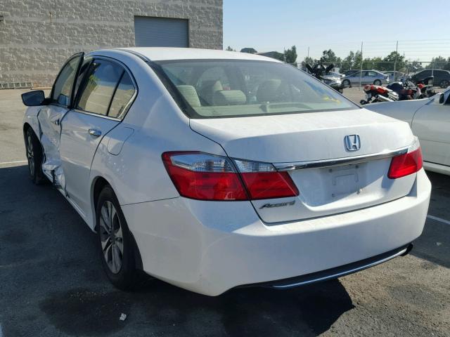 1HGCR2F35DA161462 - 2013 HONDA ACCORD LX WHITE photo 3