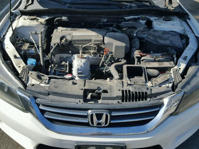 1HGCR2F35DA161462 - 2013 HONDA ACCORD LX WHITE photo 7