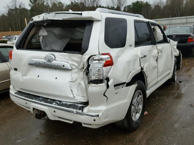 JTEZU5JR0A5009190 - 2010 TOYOTA 4RUNNER SR WHITE photo 4