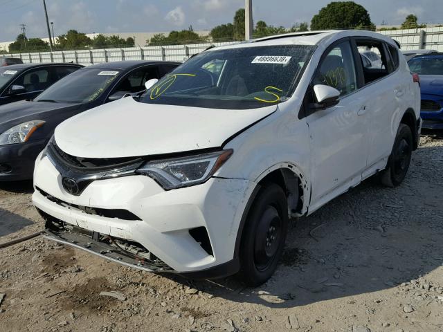 2T3WFREV2JW409454 - 2018 TOYOTA RAV4 ADVEN WHITE photo 2