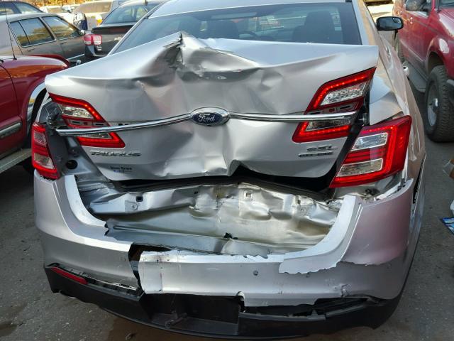 1FAHP2E85GG132011 - 2016 FORD TAURUS SEL SILVER photo 9