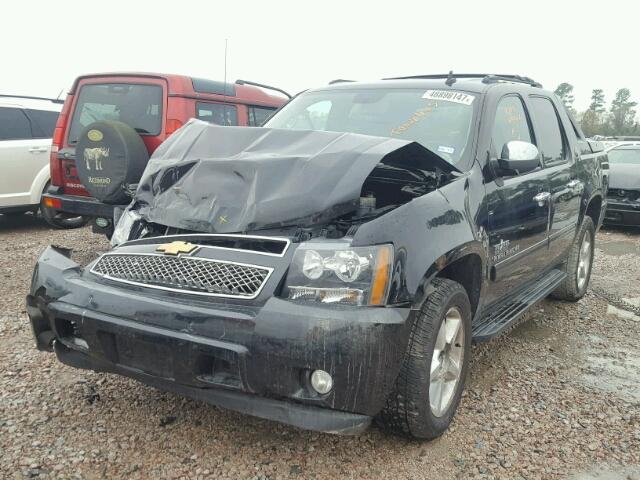 3GNMCEE0XDG153038 - 2013 CHEVROLET AVALANCHE BLACK photo 2