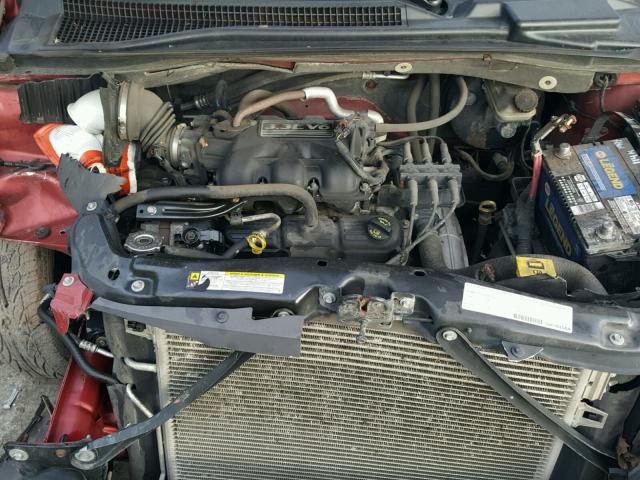 2A8HR44H28R767360 - 2008 CHRYSLER TOWN & COU RED photo 7