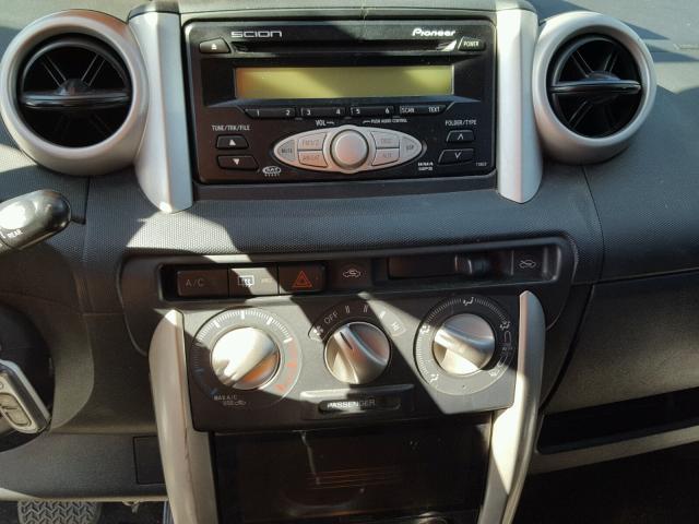 JTKKT624760145766 - 2006 TOYOTA SCION XA BLACK photo 9