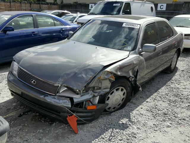 JT8UF22E8S0030322 - 1995 LEXUS LS 400 GRAY photo 2