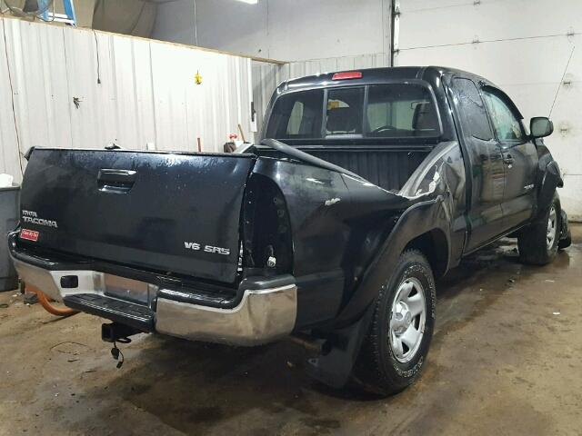 5TEUU42N28Z579333 - 2008 TOYOTA TACOMA ACC BLACK photo 4