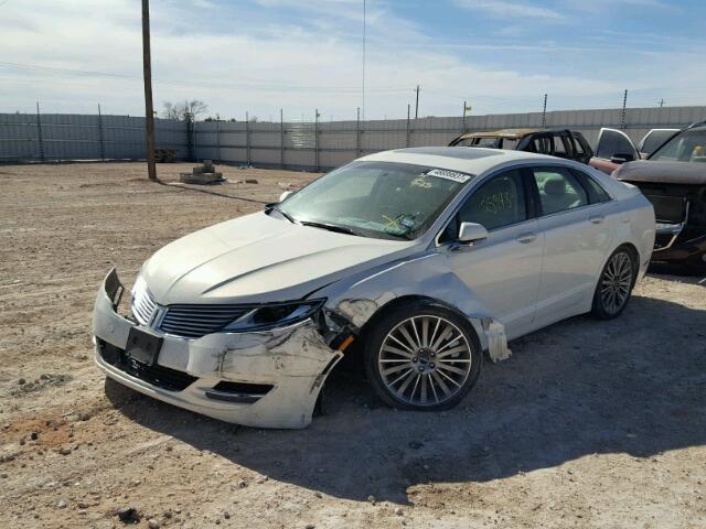 3LN6L2G99DR820239 - 2013 LINCOLN MKZ Սպիտակ լուսանկար 2