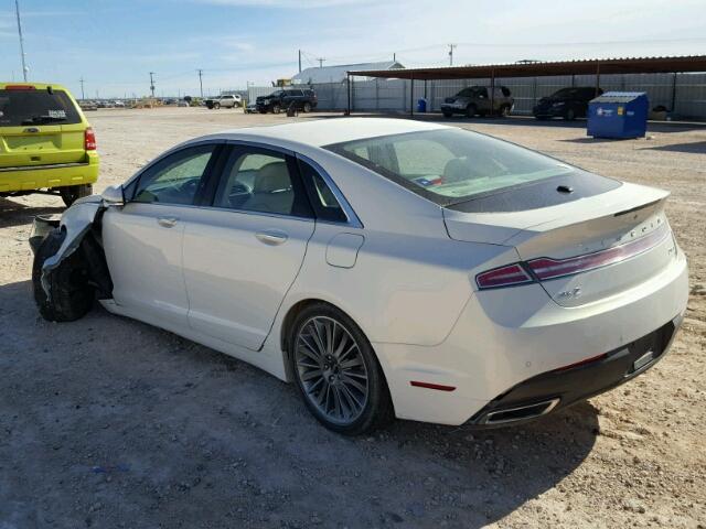 3LN6L2G99DR820239 - 2013 LINCOLN MKZ WHITE photo 3