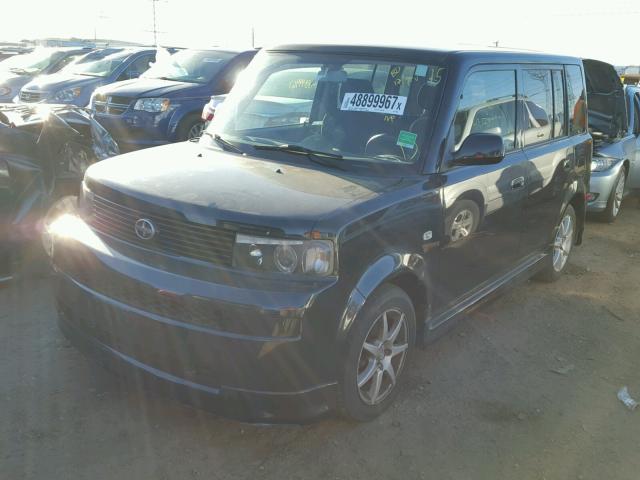 JTLKT324X64039976 - 2006 TOYOTA SCION XB BLACK photo 2