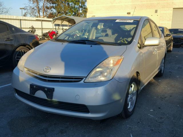 JTDKB20U957045082 - 2005 TOYOTA PRIUS SILVER photo 2