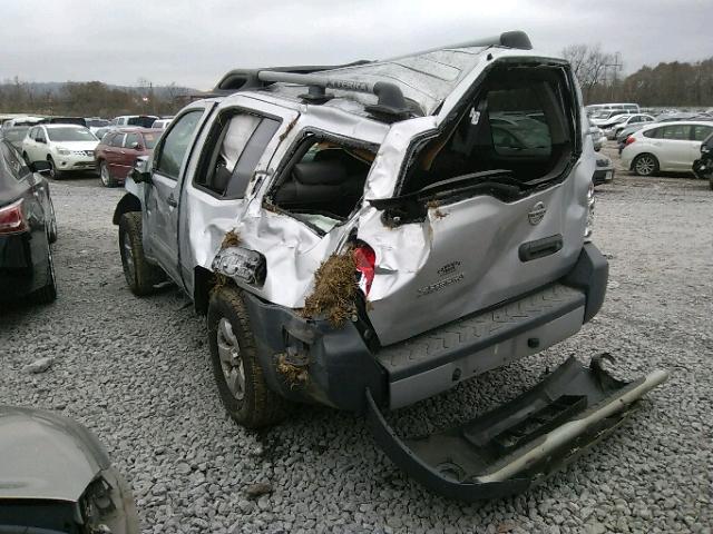 5N1AN0NU9BC521622 - 2011 NISSAN XTERRA OFF SILVER photo 3