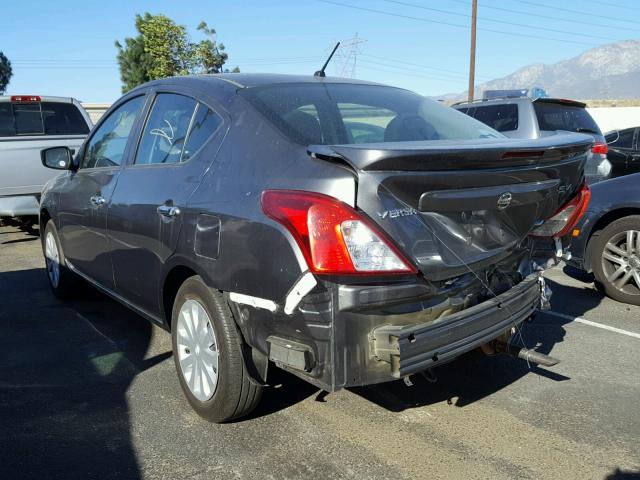 3N1CN7AP9GL891697 - 2016 NISSAN VERSA S GRAY photo 3