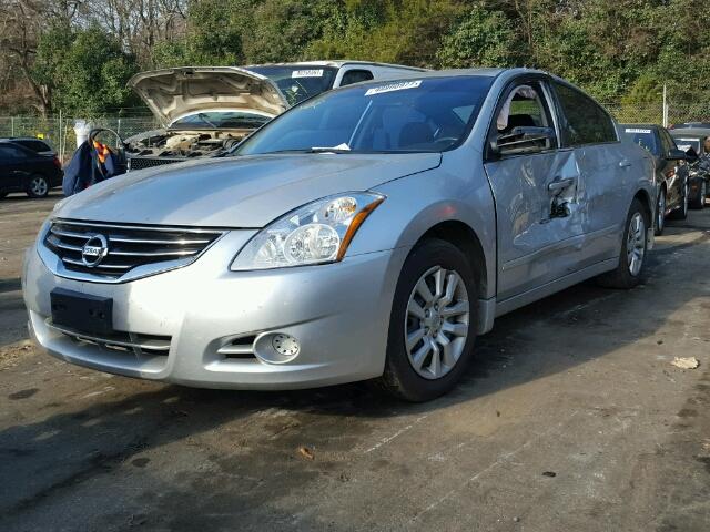 1N4AL2AP4CN511775 - 2012 NISSAN ALTIMA BAS SILVER photo 2