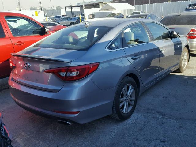 5NPE24AF5FH173454 - 2015 HYUNDAI SONATA SE GRAY photo 4