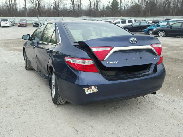 4T4BF1FK8FR464999 - 2015 TOYOTA CAMRY LE BLUE photo 3