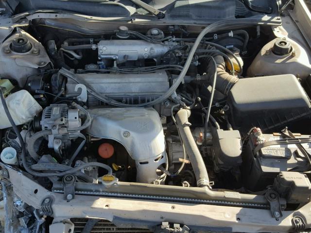 JT2BG22K010576048 - 2001 TOYOTA CAMRY CE GOLD photo 7