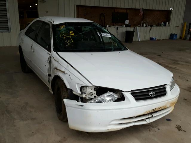 4T1BG22K01U834094 - 2001 TOYOTA CAMRY WHITE photo 1