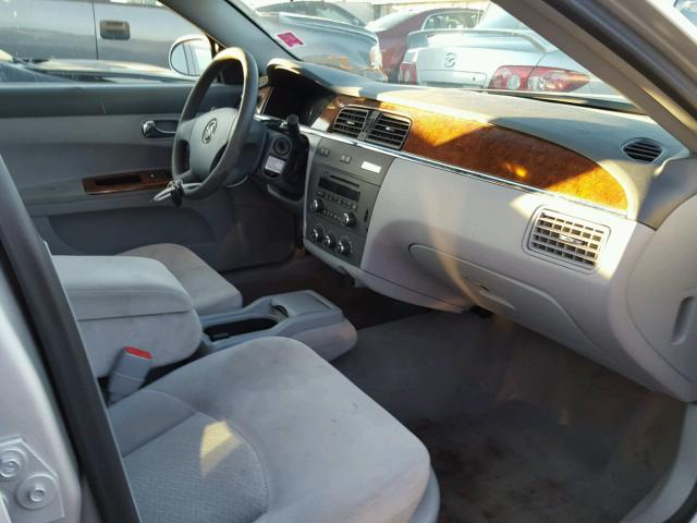 2G4WC532151258093 - 2005 BUICK LACROSSE C SILVER photo 5