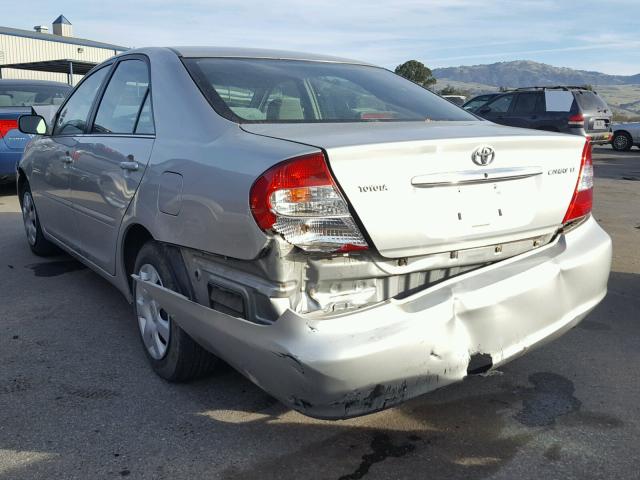 4T1BE32K44U865736 - 2004 TOYOTA CAMRY LE SILVER photo 3