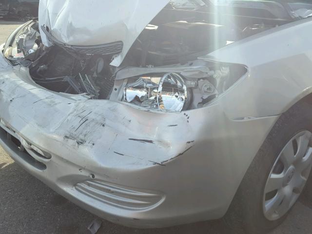 4T1BE32K44U865736 - 2004 TOYOTA CAMRY LE ვერცხლისფერი ფოტო 9