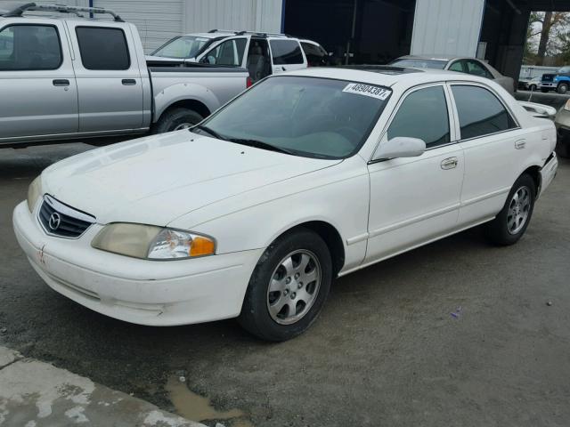 1YVGF22E7Y5135261 - 2000 MAZDA 626 ES WHITE photo 2