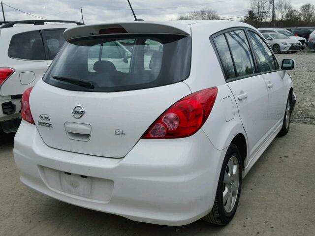 3N1BC1CP1AL438225 - 2010 NISSAN VERSA S WHITE photo 4